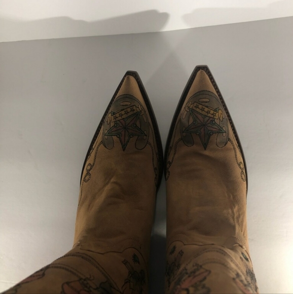 Old Gringo Pin Up Cowgirl. 10B - Picture 3 of 4